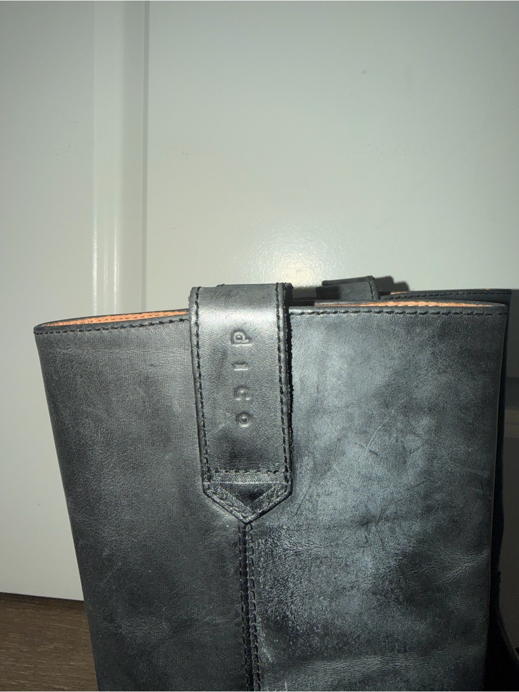 Dico Julia Gaucho Boot In Charcoal Black Escovado Leather — image 4 of 7